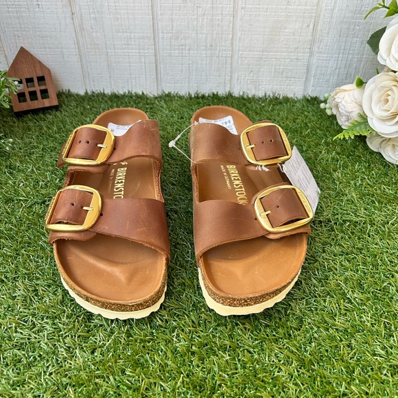 BIRKENSTOCK  Arizona big buckle Cognac by free people EU 38 US 7-7.5  NEW - Picture 11 of 16